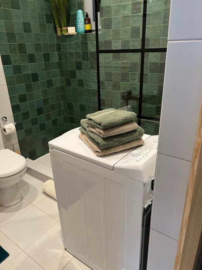 Boho Privet Flat In Athens Apartment ภายนอก รูปภาพ